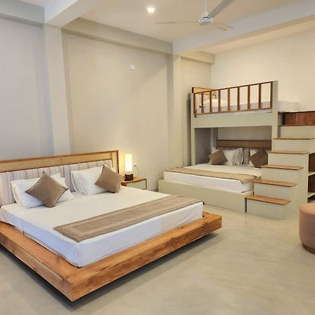 Hotel Blue Note Hikkaduwa Exterior photo