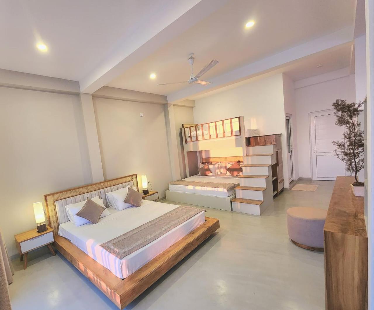 Hotel Blue Note Hikkaduwa Exterior photo